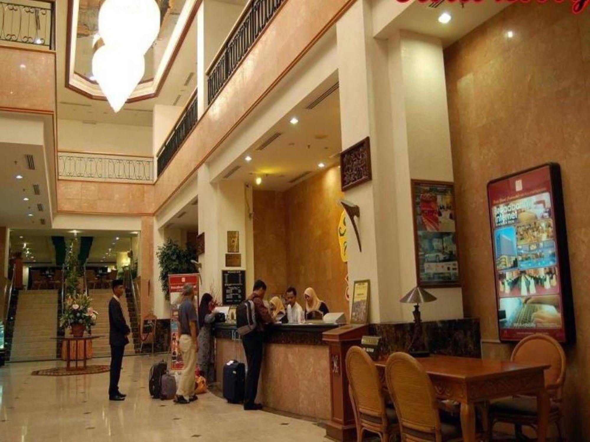 Hotel Grand Continental Kuala Terengganu Esterno foto